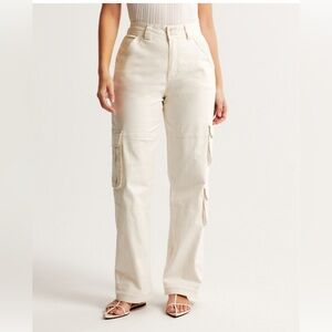 Abercrombie Curve Love Relaxed Cargo Pant Size 0
